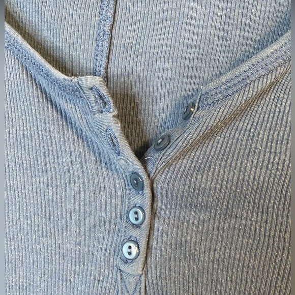 G21 Long Sleeve - Picture 5 of 8